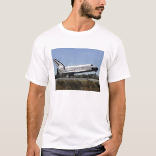 Camiseta El transbordador espacial la Atlántida aterriza
