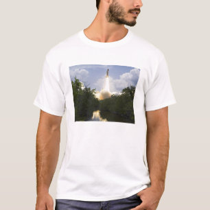 Camiseta El transbordador espacial la Atlántida quita 26