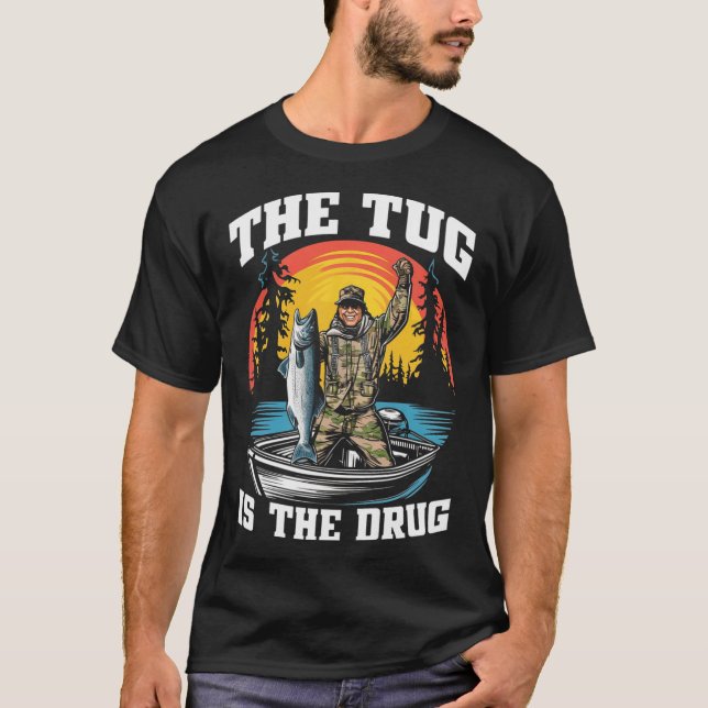 Camiseta El Tug Es Mi Tee De Pesca Graciosa Para Los Anglóm (Anverso)