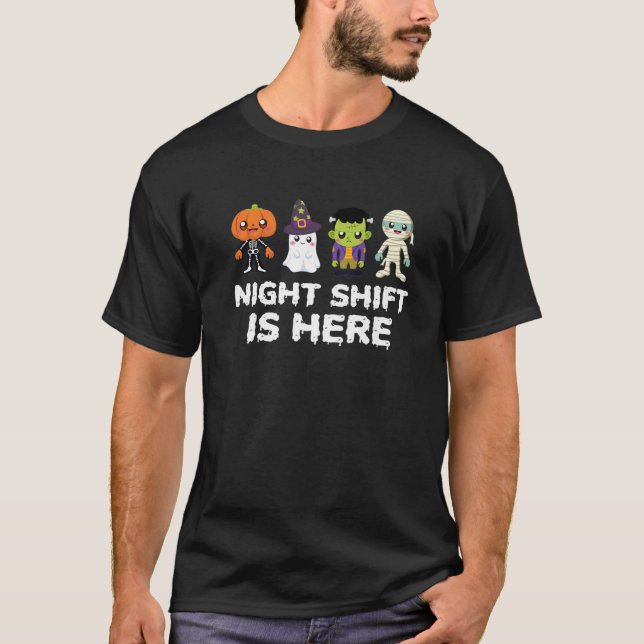 Camiseta El Turno De Noche Está Aquí El Médica De Enfermera (Anverso)