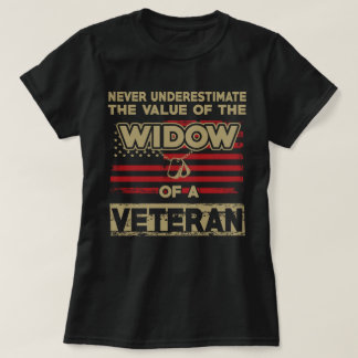 Camiseta El valor de la viuda de un veterano