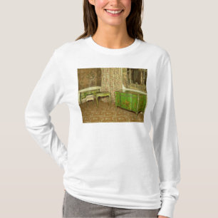 Camiseta El verde y el oro laquean los muebles en el estado