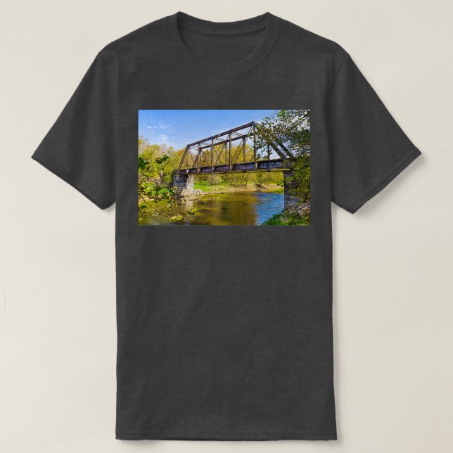 Camiseta El Viejo Puente Del Trestle Ferroviario Del Sur En (Diseño del anverso)