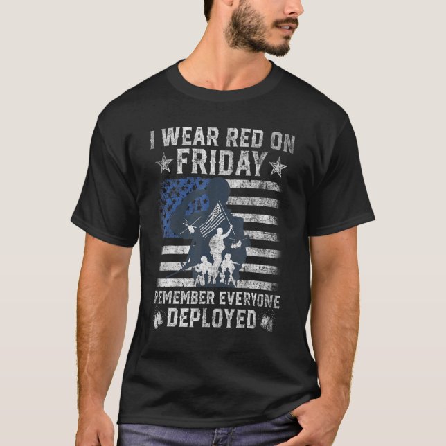 Camiseta El Viernes Me Pongo Rojo Para Recordar Que Todos E (Anverso)
