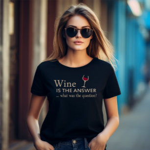 Camiseta El vino es la respuesta a la cita del vino diverti