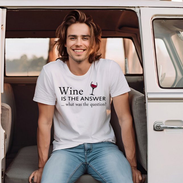 Camiseta El vino es la respuesta a la cita del vino diverti (Subido por el creador)