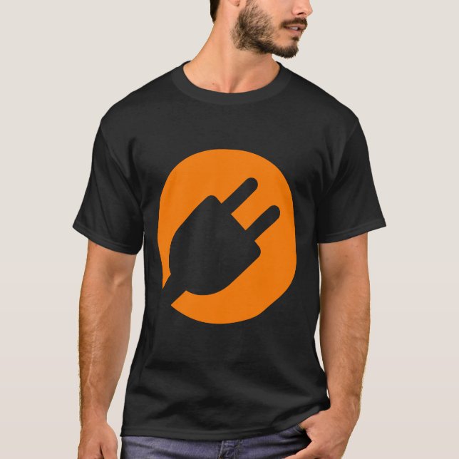 Camiseta Electricistas construyen una idea de enchufe para  (Anverso)