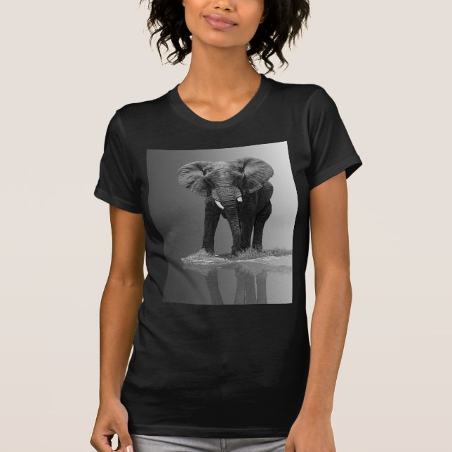 CAMISETA ELEFANTE #1 (Anverso)