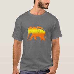 Camiseta Elefante africano que camina en el amanecer