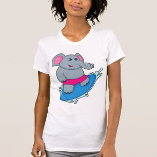 Camiseta Elefante como surfista con tabla de surf
