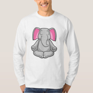Camiseta Elefante en el yoga en las patas cruzadas