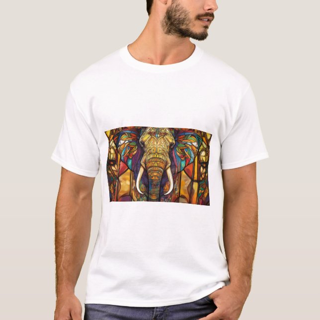 Camiseta Elefante majestuoso en el arte del vidrio manchado (Anverso)