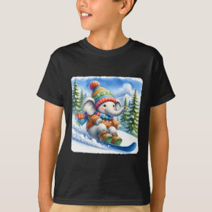 Camiseta Elefante Snowboard En Snowy Hill Con Pines. Co