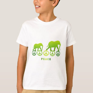 Camiseta Elefantes Caminando en Paz