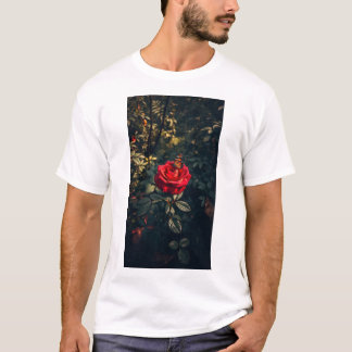 Camiseta Elegancia en Flor