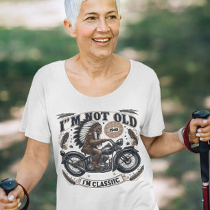 Camiseta Elegancia eterna: abrazando la belleza clásica