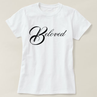 Camiseta Elegancia icónica y minimalista Querida