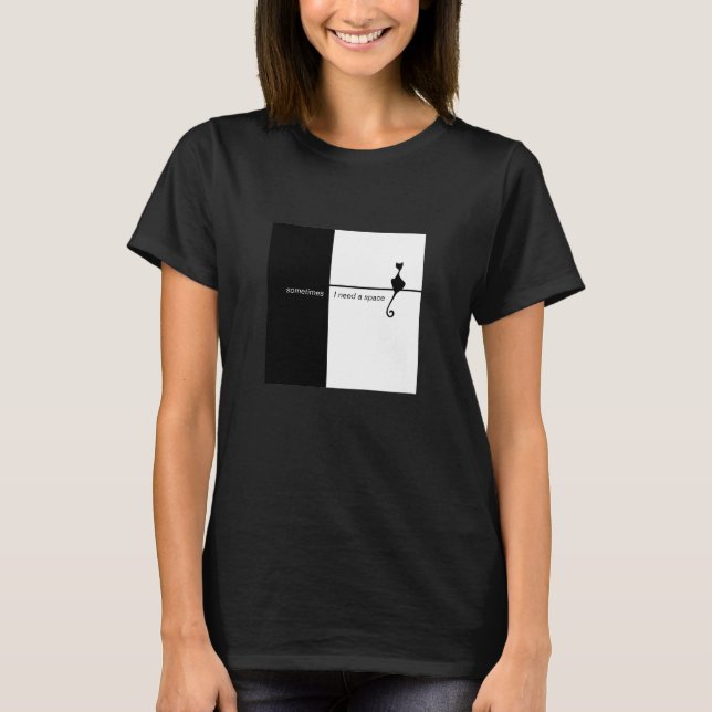 Camiseta Elegante arte de Ilustracion de gato negro (Anverso)