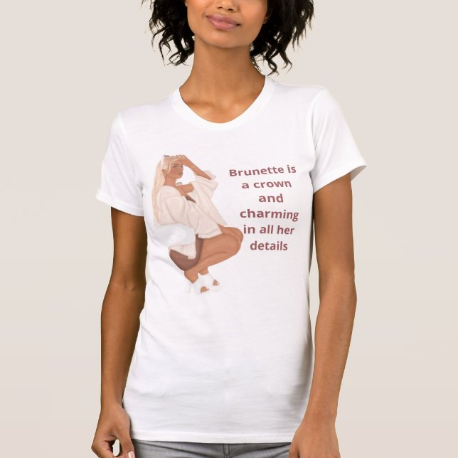 Camiseta Elegante Brunette Aesthetic - Moda Fashion Illustr (Anverso)