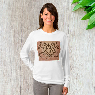 Camiseta Elegante Estilo Tatuaje De Bañera Tribal