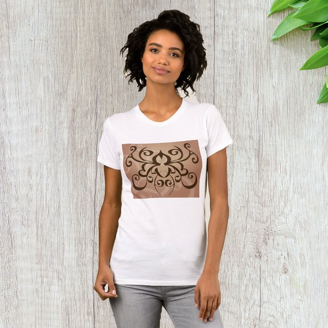 Camiseta Elegante Estilo Tatuaje De Bañera Tribal (Subido por el creador)
