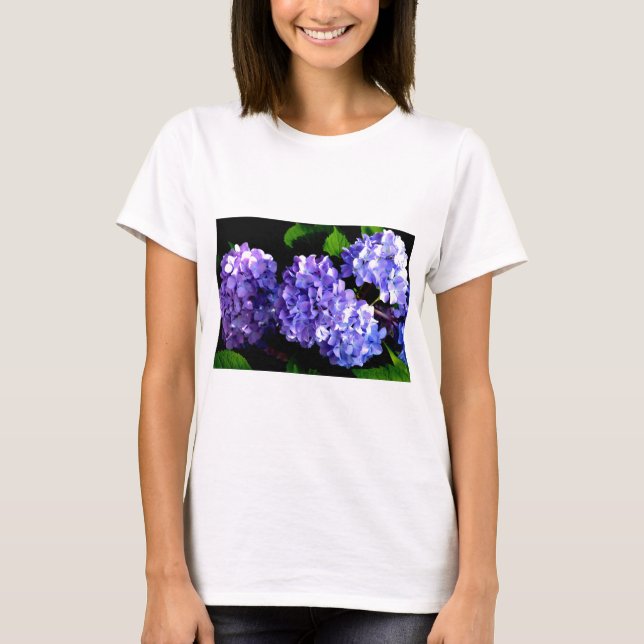 Camiseta Elegante hortensias azul violeta de flores moradas (Anverso)