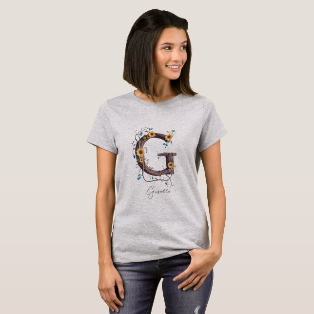 Camiseta Elegante Monograma de girasoles G: Vines y pastas  (Anverso completo)