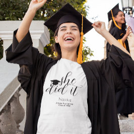 Camiseta Elegante Negro Moderno Lo Hizo Graduación