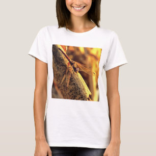 Camiseta Elegante Red Darter Dragonfly Inspire Art