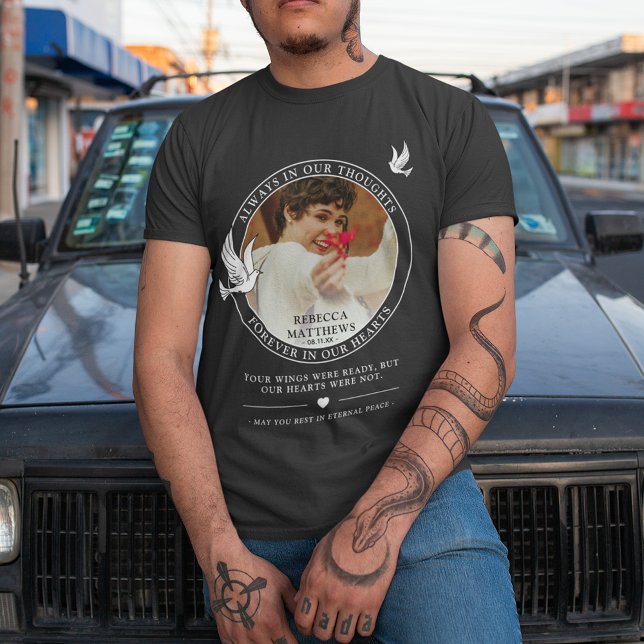 Camiseta Elegante tributo en memoria y foto de palomas blan (Subido por el creador)