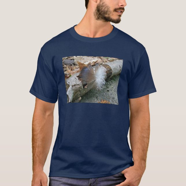 Camiseta Elementos de coordinación de plumas de buitre de T (Anverso)