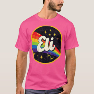 Camiseta Eli Rainbow en el espacio con estilo grunge