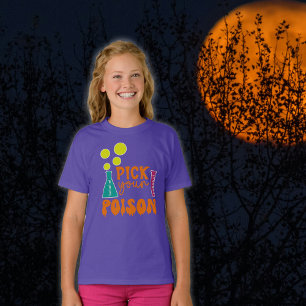 Camiseta Elija sus tratamientos de Halloween con veneno