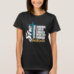 Camiseta Ella es conocida, ella es yo soy cristiana