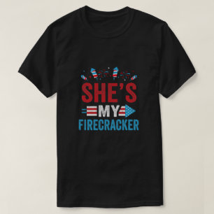 Camiseta Ella es mi petardo su y su 4 de julio juego