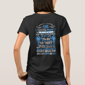 Camiseta Ella está en cada latido de mi corazón mi ángel AB