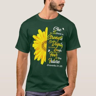 Camiseta Ella Está Vestida Con Duelo De Biblia.