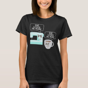 Camiseta Ella Me Ama Más Café Masticando Seamstress Para Wo