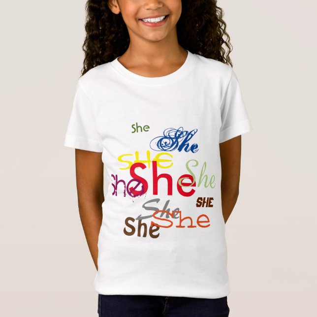 Camiseta Ella por todas partes (Anverso)