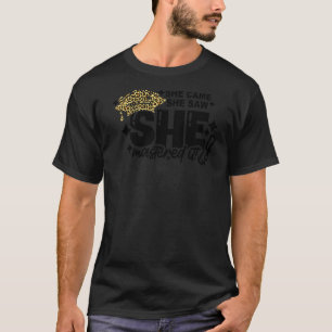 Camiseta Ella Vino Que Vio Que Tenía Una Graduación Superio