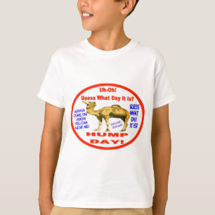 Camiseta Emblema popular del camello del día de chepa