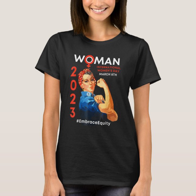 Camiseta Embrace Equity International Women's Day 2023 (Anverso)
