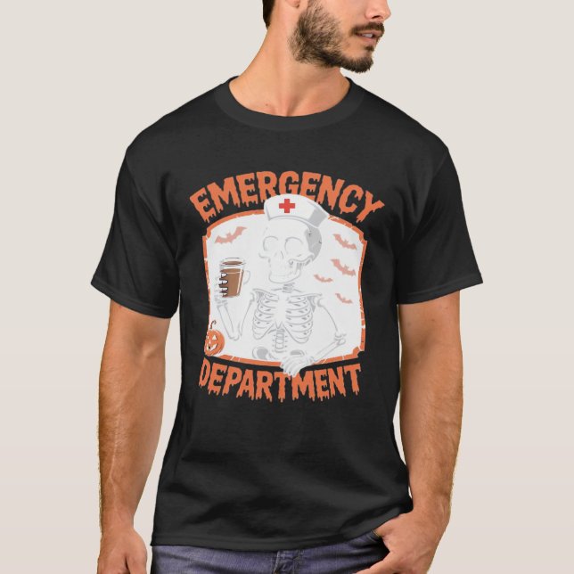 Camiseta Emergency Department Funny Halloween Nurse Essenti (Anverso)