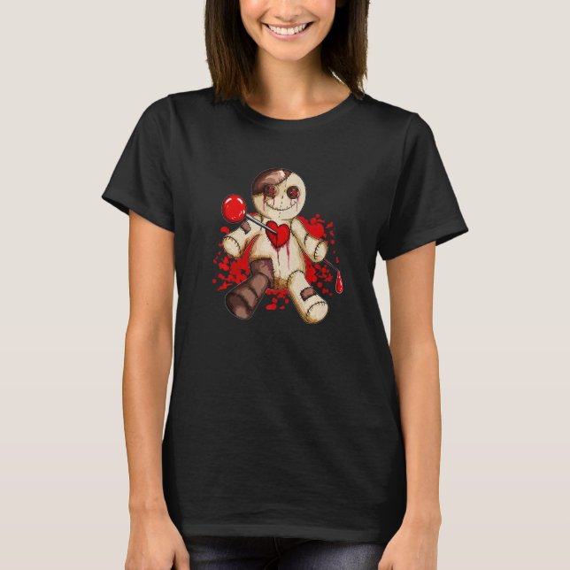 Camiseta Emo Voodoo Horror Scary Doll Needle Heart (Anverso)