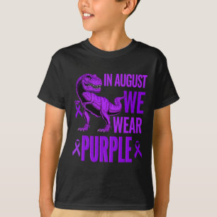 Camiseta En Agosto Usamos Sobredosis Púrpura