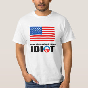 Camiseta En alguna parte en Kenia un pueblo está faltando 