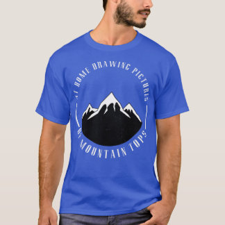 Camiseta En casa dibujando imágenes de las cumbres de las m