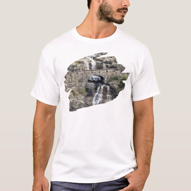 Camiseta En cascada a través de la piedra (Anverso)