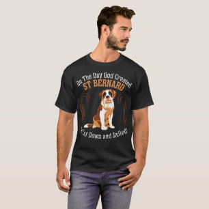 Camiseta En dios del día creado el perro Sat de St Bernard