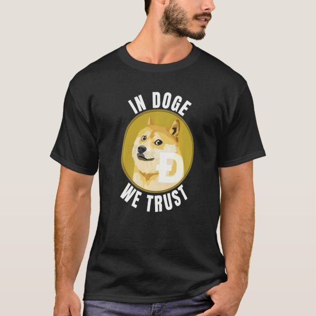 Camiseta En Doge Confiamos En El Meme Dogecoin (Anverso)
